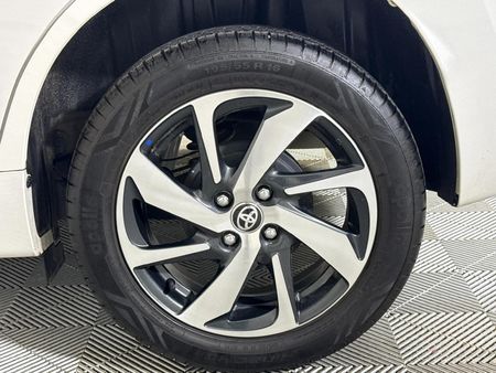 2024-Toyota-Starlet-15-XR-Auto_7