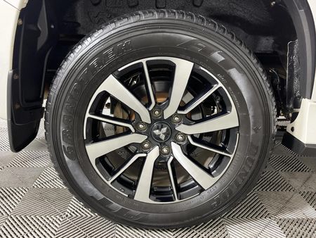 2019-Mitsubishi-Pajero-Sport-24D-4x4-Auto_5