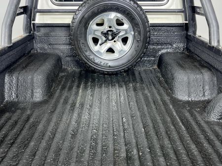 2019-Toyota-Land-Cruiser-79-45-D-Double-Cab_12
