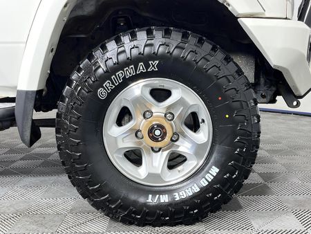 2019-Toyota-Land-Cruiser-79-45-D-Double-Cab_5