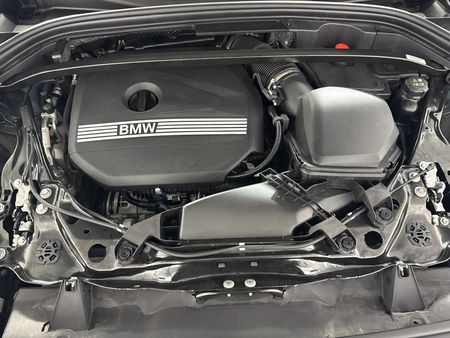 2023-BMW-X1-sDrive18i-M-Sport_15