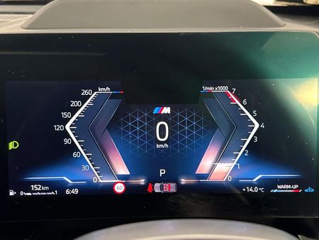 2023-BMW-X1-sDrive18i-M-Sport_2