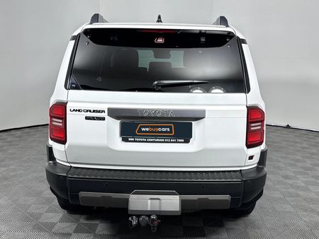 2025-Toyota-Land-Cruiser-Prado-TX-28GD-Auto_18