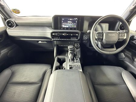 2025-Toyota-Land-Cruiser-Prado-TX-28GD-Auto_1