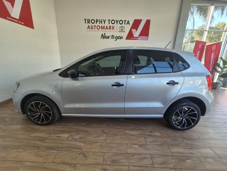 2022-Volkswagen-Polo-Vivo-14-Trendline-5-dr_14