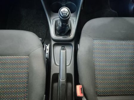 2022-Volkswagen-Polo-Vivo-14-Trendline-5-dr_6