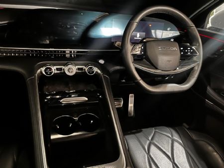 2025-Omoda-C9-20T-Explore-AWD_9
