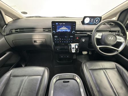 2022-Hyundai-Staria-22d-Luxury-Auto_1