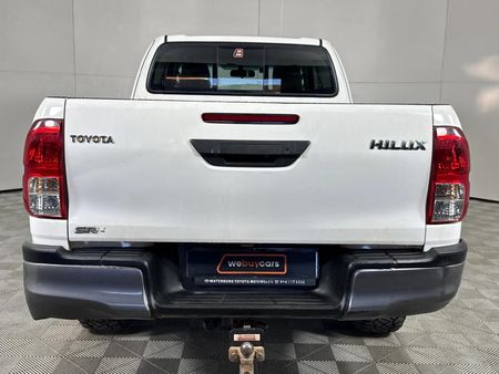 2018-Toyota-Hilux-24-GD-6-Raised-Body-SRX-Extended-Cab_13