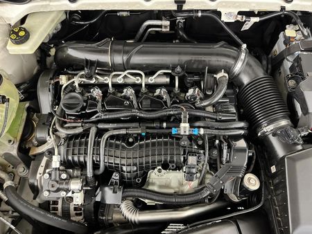 2018-Volvo-XC40-D4-Momentum-AWD_13