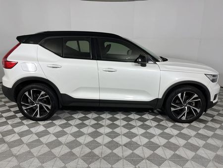 2018-Volvo-XC40-D4-Momentum-AWD_17