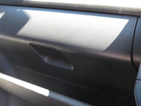 2014-Volkswagen-Polo-Vivo-14-Trendline-5-dr_13