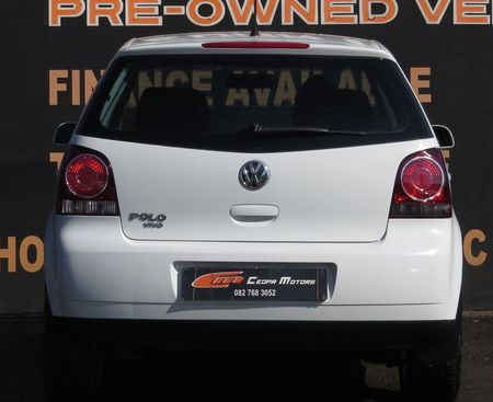 2014-Volkswagen-Polo-Vivo-14-Trendline-5-dr_6