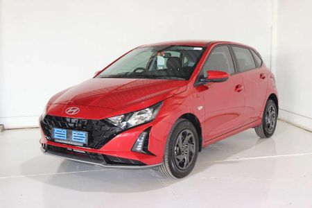 2026-Hyundai-i20-14-Premium-Auto_0