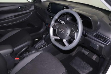 2026-Hyundai-i20-14-Premium-Auto_7