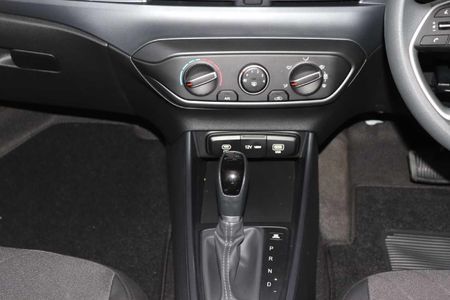 2026-Hyundai-i20-14-Premium-Auto_8