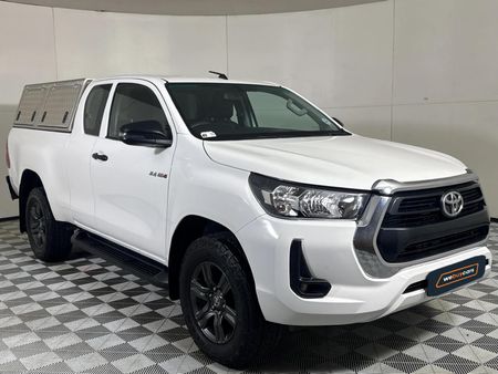 2022-Toyota-Hilux-24-GD-6-Raised-Body-Raider-Extended-Cab_11