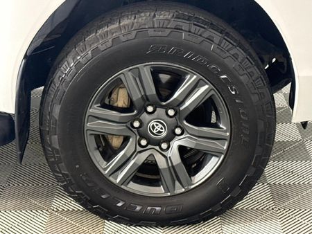 2022-Toyota-Hilux-24-GD-6-Raised-Body-Raider-Extended-Cab_2