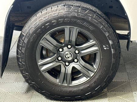 2022-Toyota-Hilux-24-GD-6-Raised-Body-Raider-Extended-Cab_4