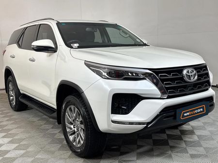 2021-Toyota-Fortuner-28-GD-6-Raised-Body-Auto_16