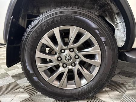 2021-Toyota-Fortuner-28-GD-6-Raised-Body-Auto_5