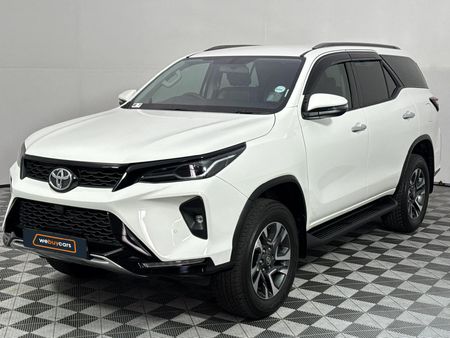 2025-Toyota-Fortuner-24-GD-6-RB-Auto_0