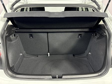 2023-Volkswagen-Polo-10-TSI-Life-Auto-DSG_14