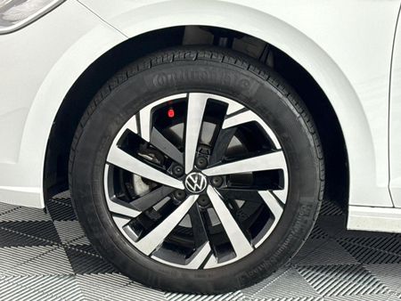 2023-Volkswagen-Polo-10-TSI-Life-Auto-DSG_4