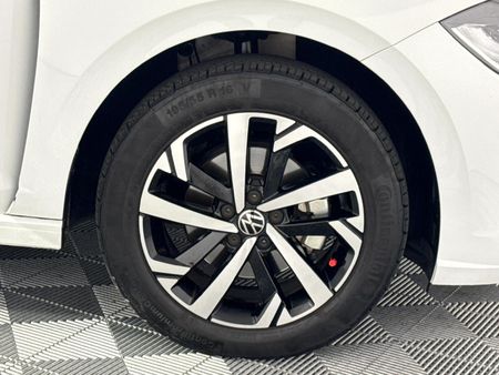 2023-Volkswagen-Polo-10-TSI-Life-Auto-DSG_5