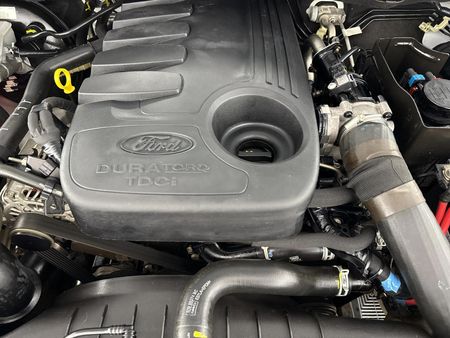 2020-Ford-Ranger-32-TDCi-XLT-4x4-Double-Cab_15