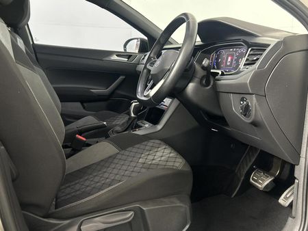 2022-Volkswagen-Taigo-10-TSI-R-Line-Auto_9