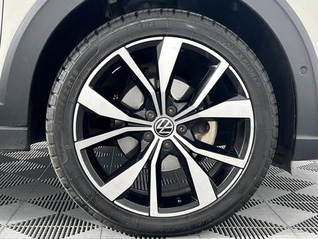 2022-Volkswagen-Taigo-10-TSI-R-Line-Auto_5