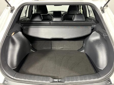 2024-Toyota-Corolla-Cross-18-XR-Hybrid_13