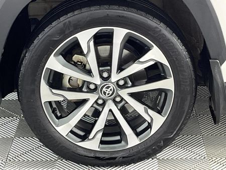 2024-Toyota-Corolla-Cross-18-XR-Hybrid_4