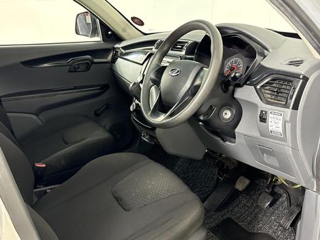 2020-Mahindra-KUV-100-12-K2-Dare_9