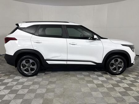 2020-Kia-Seltos-16-EX_16