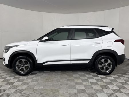 2020-Kia-Seltos-16-EX_18