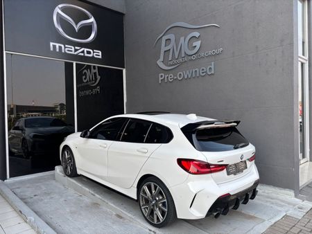 2021-BMW-1-Series-M135i-xDrive_6