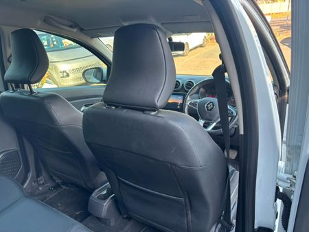 2023-Renault-Duster-15-dCi-Intens-EDC_12