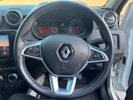 2023-Renault-Duster-15-dCi-Intens-EDC_13