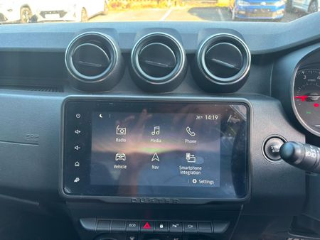 2023-Renault-Duster-15-dCi-Intens-EDC_17