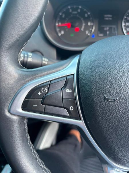 2023-Renault-Duster-15-dCi-Intens-EDC_22