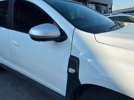 2023-Renault-Duster-15-dCi-Intens-EDC_28