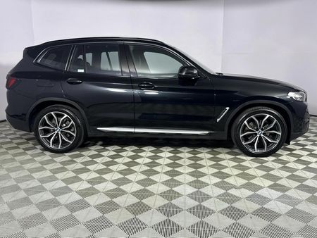 2022-BMW-X3-xDrive20d_16