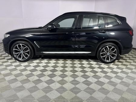 2022-BMW-X3-xDrive20d_18