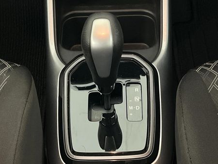 2023-Suzuki-Ignis-12-GLX-Auto_10