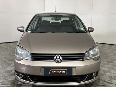 2016-Volkswagen-Polo-Vivo-GP-16-Comfortline_13
