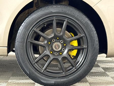 2016-Volkswagen-Polo-Vivo-GP-16-Comfortline_5