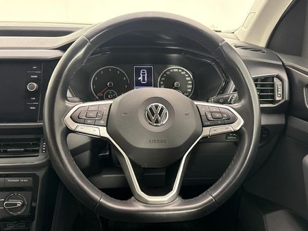 2020-Volkswagen-T-Cross-10-TSI-Highline-Auto_10
