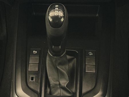 2022-Isuzu-D-Max-19-DDI-HR-LS-Auto-Double-Cab_10